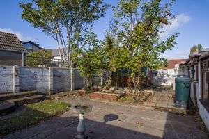 Photo 19- click for photo gallery